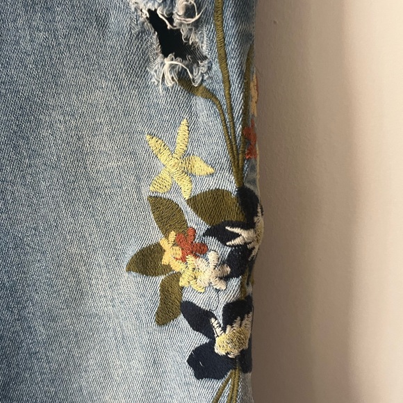 Zara Ankle Embroidered Jeans - Picture 5 of 10